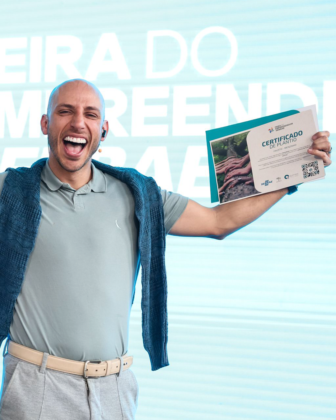 Feira do Empreendedor 2025 realiza o plantio de 16 árvores na Floresta da Químea na Amazônia!